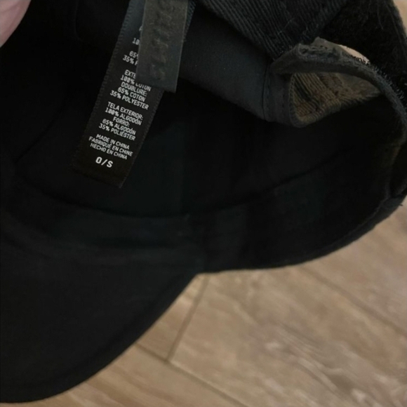 🖤 SKIMS NWT Baseball Cap in Onyx 🖤 - Picture 6 of 9